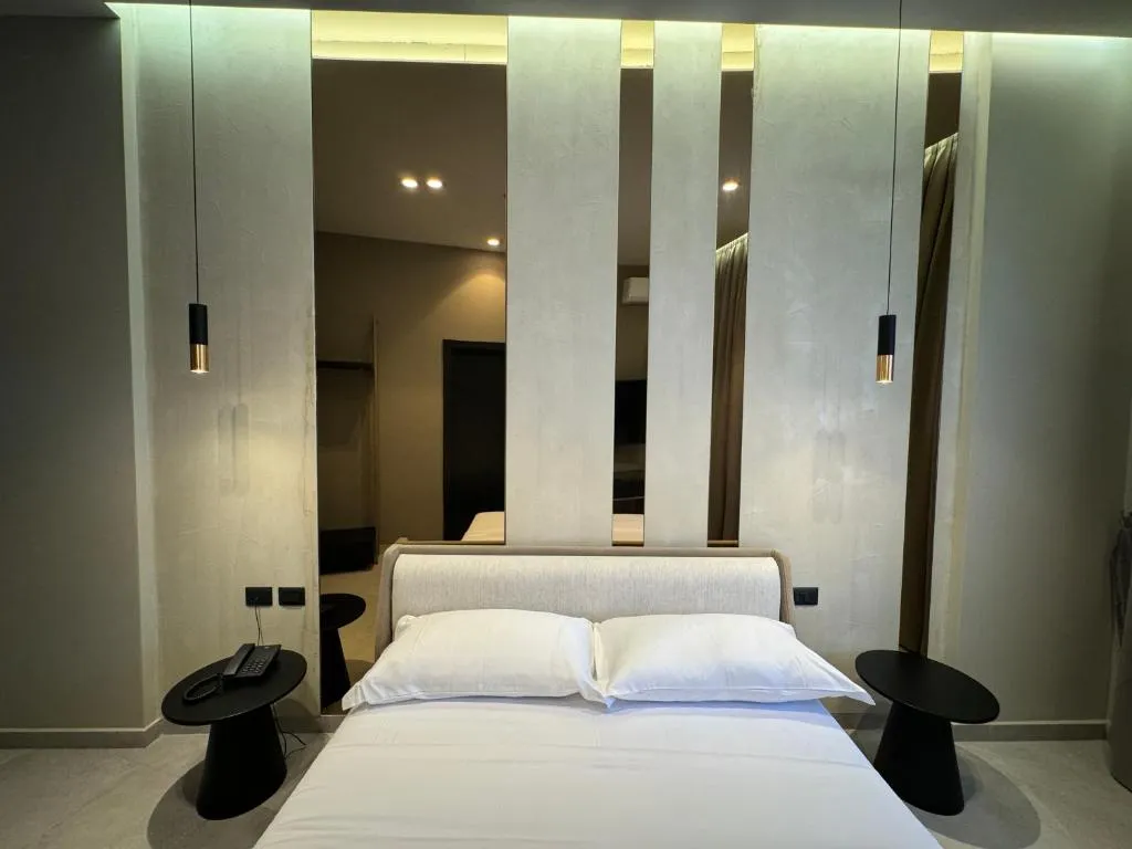 nuna Hotel